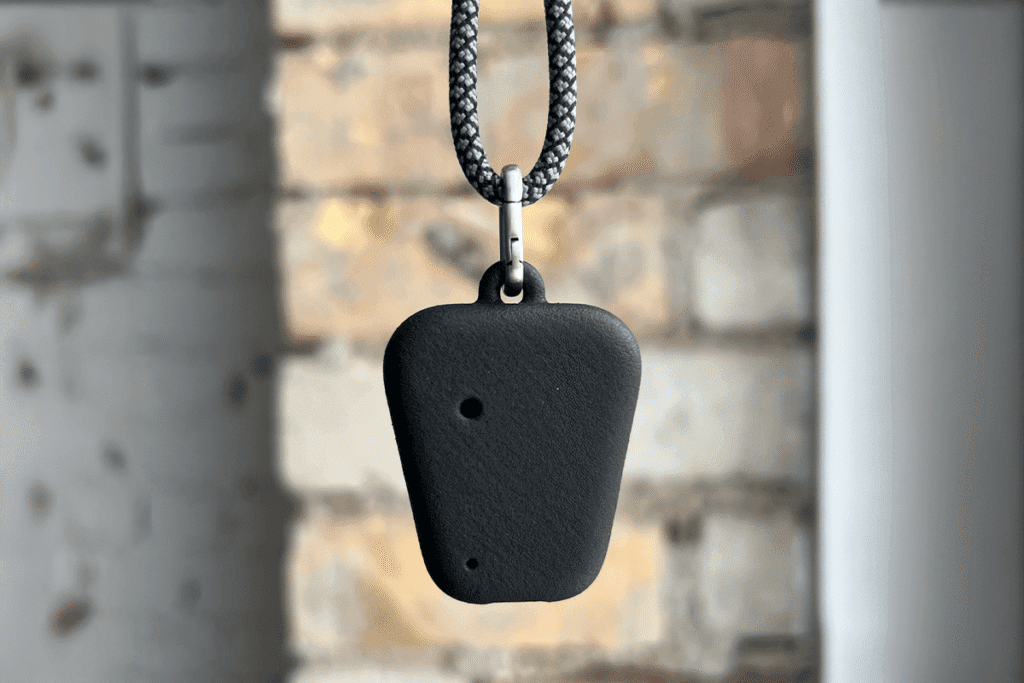 AI wearable Pendant